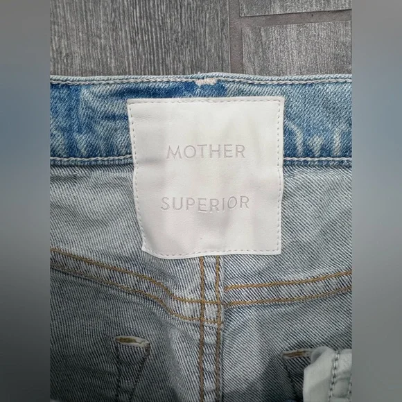 Mother‎ Superior Women's Size 26 The Tomcat Jeans The Confession Distressed